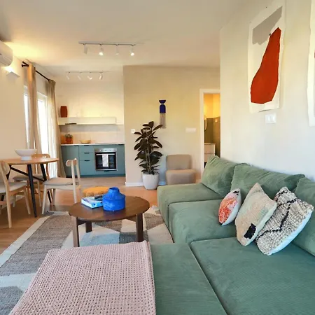Octopus House 1 Bedroom Appartamento Costa da Caparica